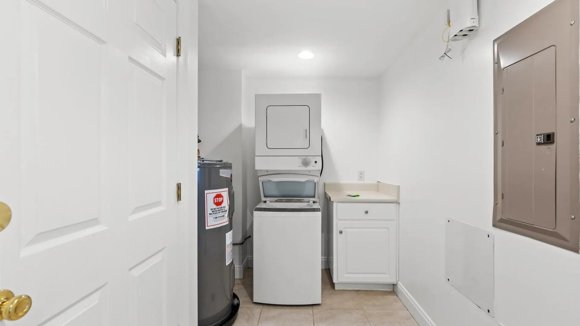 Treasure Tides-3Br Beachfront Corner Unit Sleeps 8 With Stunning Gulf Views! Panama City Beach 0*,  United States
